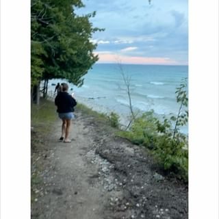 Tunnel of trees and Mackinac Island. Til next time 🤍

#Family #LaborDay22 #TunnelOfTrees #M119 #LittleMooseCabin #LegsInn #HarborSprings #Petosky #GoodHart #MackinacIsland #FortMackinac #PinkPony #LakeMichigan #PureMichigan #TakeMeBack